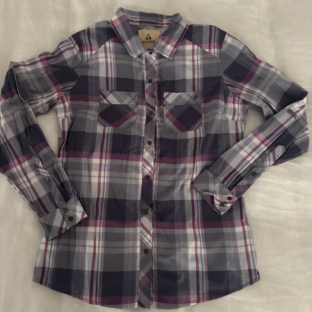 Ascend Women's Western Snap Purple Plaid Button Up Shirt Size Small Hike Travel